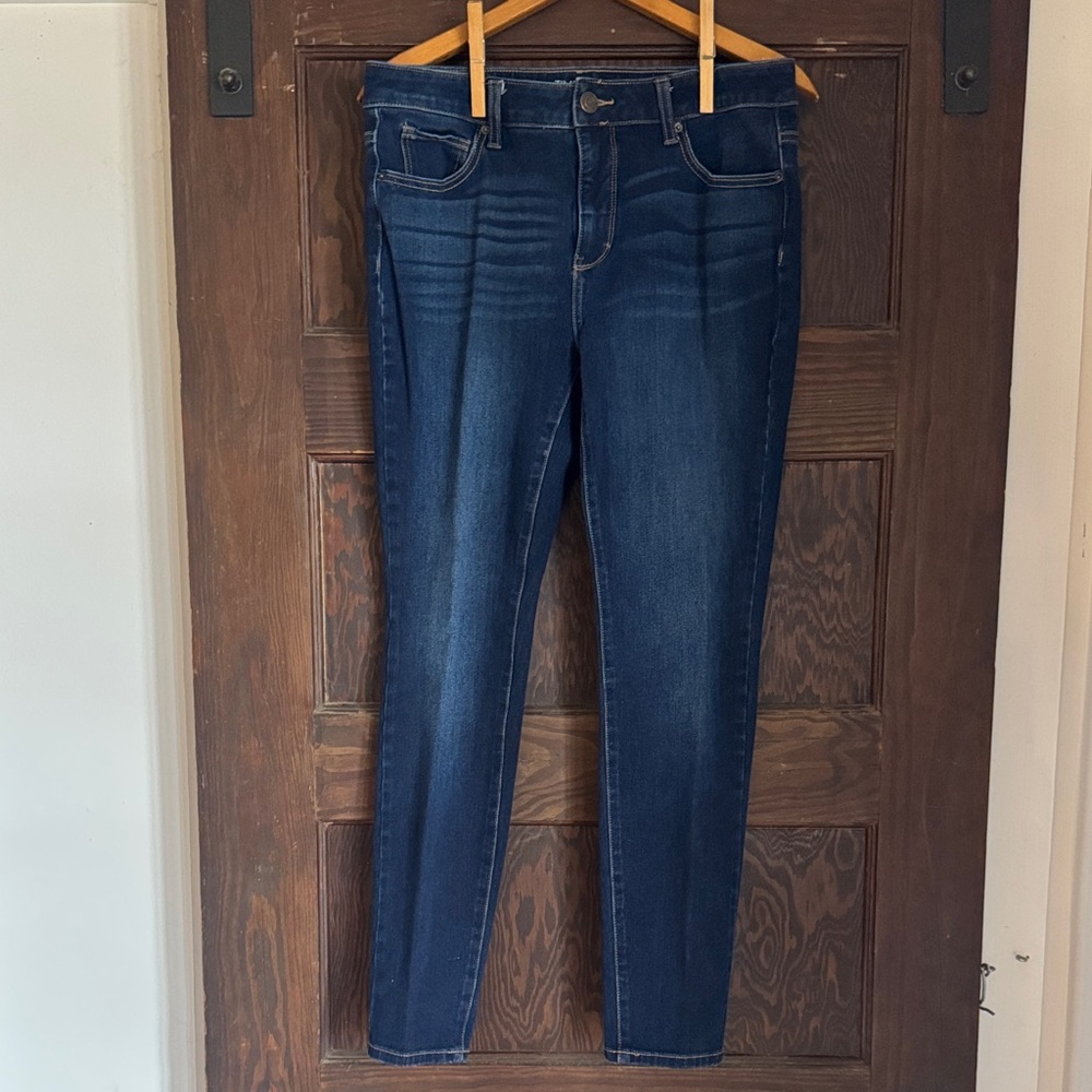 Time and Tru Dark Blue Skinny Jeans